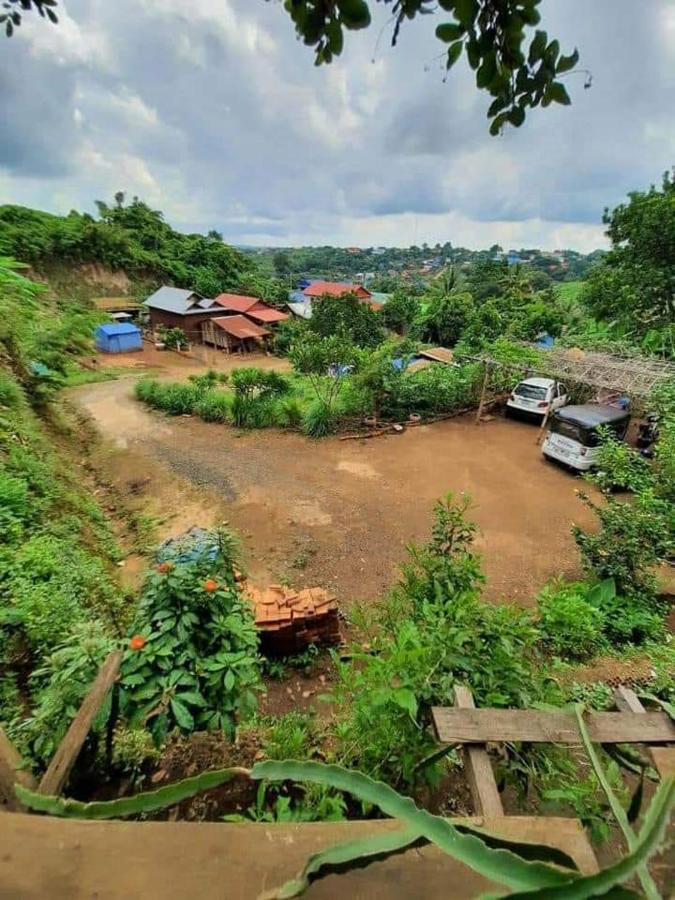 Tree Lodge Banlung Luaran gambar
